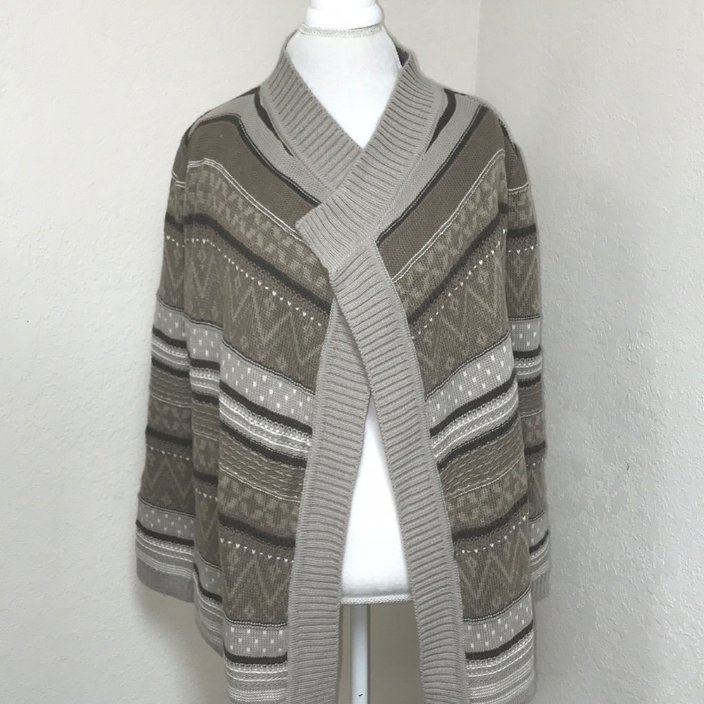 Li Claiborne Cardigan - Picture 2 of 4